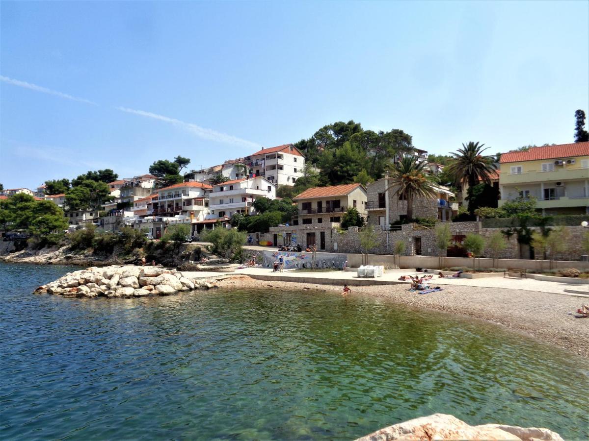 Apartments Skrivaneli Jelsa  Exterior foto